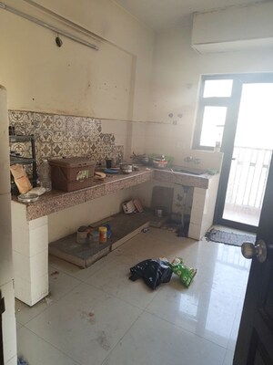 Kitchen in 2.5 BHK Apartment at Logix Blossom County, Sector 137 – for Rent
