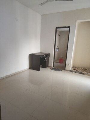 Bedroom in 2.5 BHK Apartment at Logix Blossom County, Sector 137 – for Rent