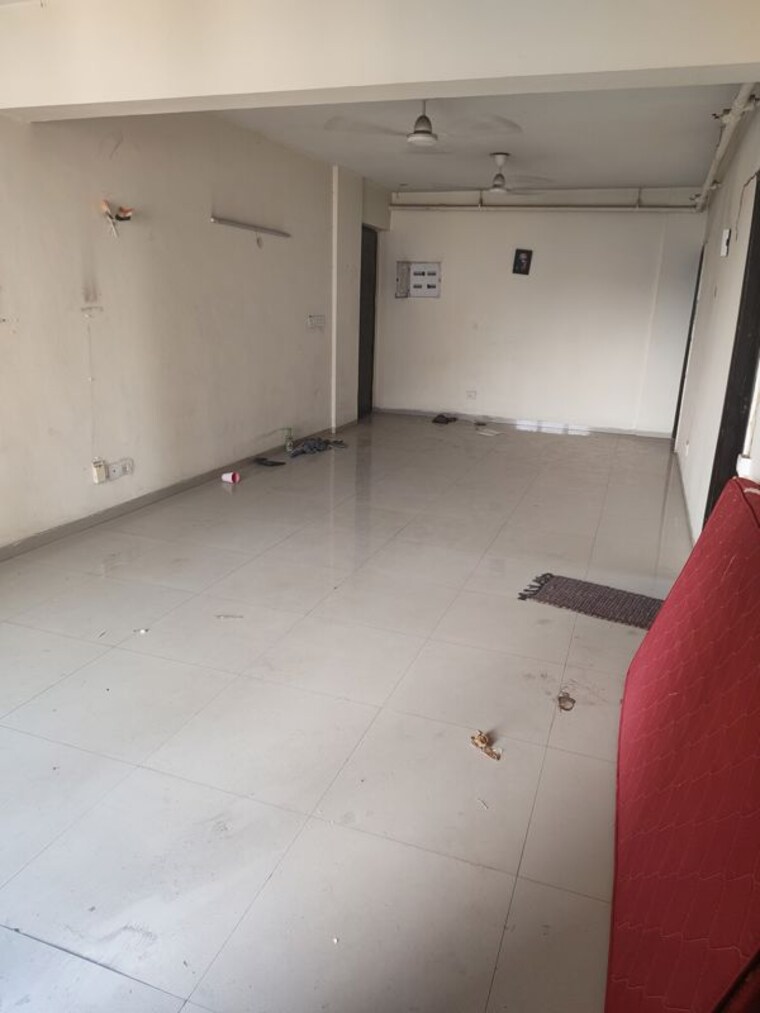 Hall, logix-blossom-county 2.5 Bedroom 1417 Sq.Ft. Apartment In Sector 137 Noida 10384376