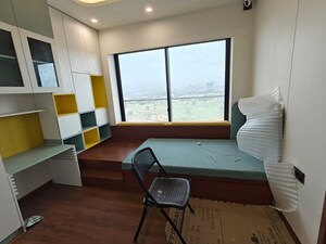 Team Area in 3 BHK Apartment at Dwarka – for Sale