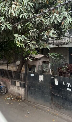  Plot For Sale in Panchsheel Park