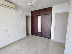 1.5 BHK + Extra Room Apartment For Sale in Hiranandani Lavinia