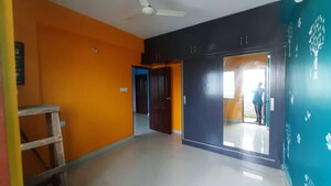 Room in 3 BHK Builder Floor at Nri Layout – for Rent