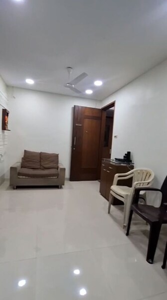 1 BHK 585 Sq.Ft. Apartment in Vaikunth CHS