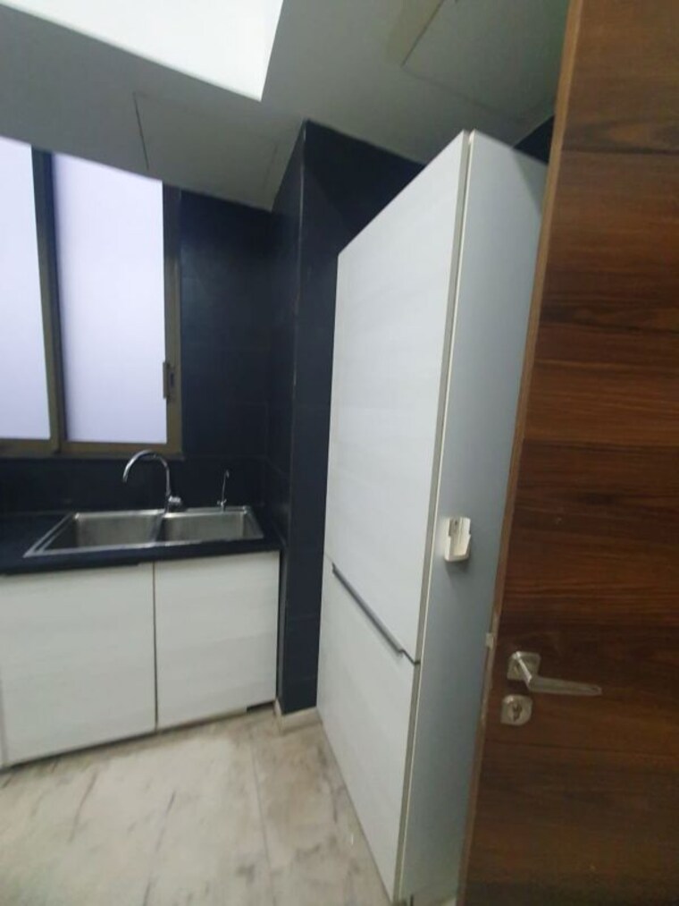 Kitchen, m3m-golf-estate-fairway-west 3.5 Bedroom 3117 Sq.Ft. Apartment In Sector 65 Gurgaon 10384454