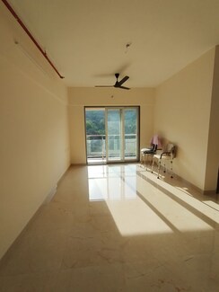 2 BHK + Servant Room Apartment For Sale in Mahavir Square