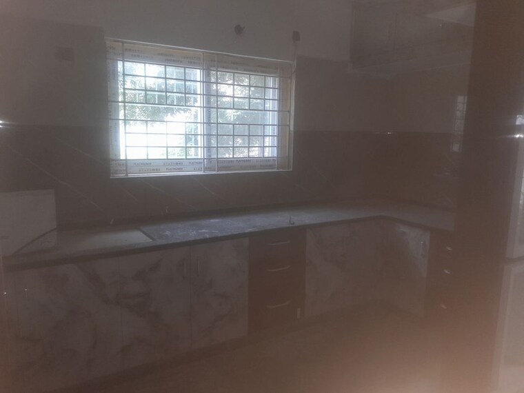 Room, nri layout 3 Bedroom 1500 Sq.Ft. Builder Floor In Nri Layout Bangalore 10384473