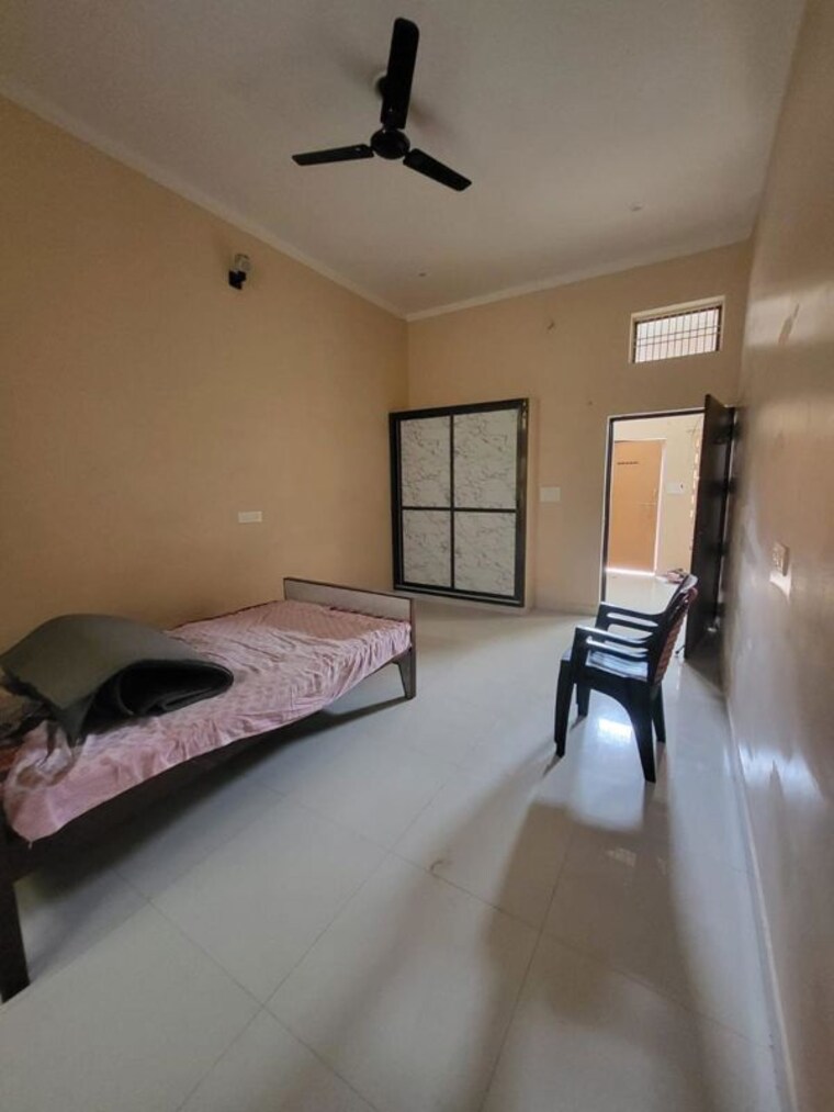 Room, lahartara 2 Bedroom 910 Sq.Ft. Villa In Lahartara Varanasi 10384493