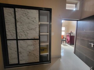 Room in 2 BHK Villa at Lahartara – for Rent