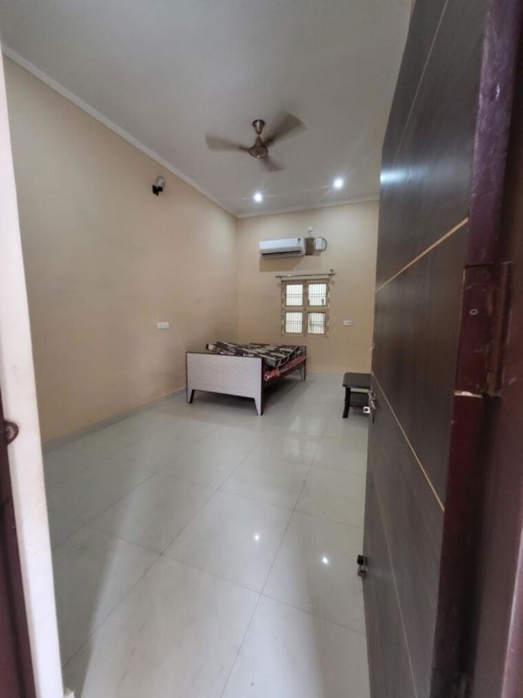Bathroom, lahartara 2 Bedroom 910 Sq.Ft. Villa In Lahartara Varanasi 10384493