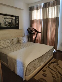 3.5 BHK + Pooja Room,Servant Room,Study Room,Extra Room,Basement,Store Room Apartment For Rent in M3M Golf Estate Fairway East