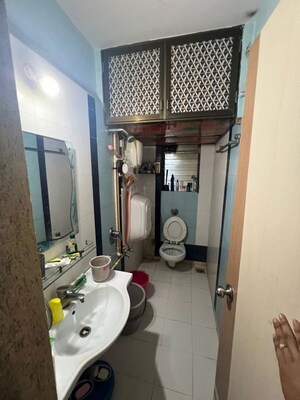 Bathroom in 2 BHK Apartment at Ornate CHS Chembur, Chembur – for Sale