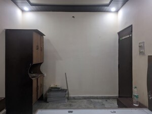 Furnished Amenities in 2 BHK Apartment at Dlw Colony – for Rent
