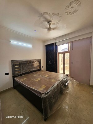 Bedroom in 1 BHK Builder Floor at Neb Sarai – for Rent