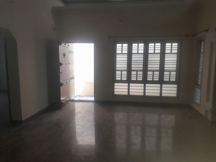 Room, nri layout 3 Bedroom 1500 Sq.Ft. Builder Floor In Nri Layout Bangalore 10384525