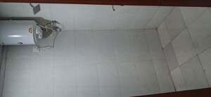 Room in 1 RK Builder Floor at Sector 40 – for Rent