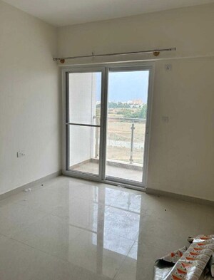 Room in 2 BHK Apartment at Confident Meadows, Sarjapur Road – for Rent