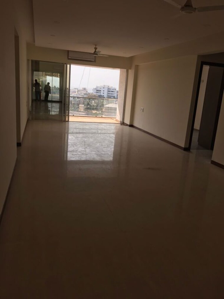 Living Room, juhu 3.5 Bedroom 2500 Sq.Ft. Apartment In Juhu Mumbai 10384621