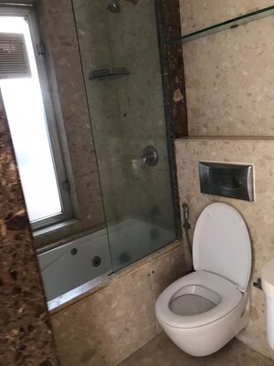 Bathroom in 3.5 BHK Apartment at Juhu – for Rent