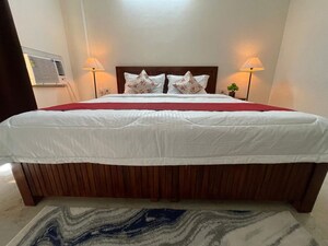 Bedroom in 2 BHK Builder Floor at Vijay Vihar – for Rent