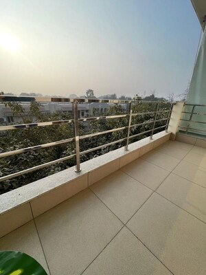Balcony in 2 BHK Builder Floor at Vijay Vihar – for Rent