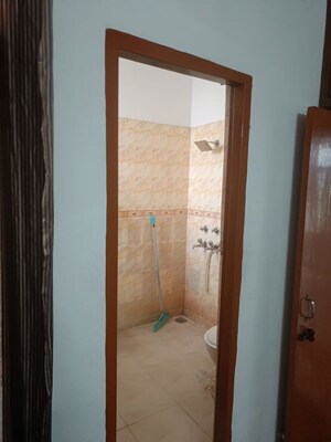 Room in 2 BHK Independent House at Dhakoli – for Rent