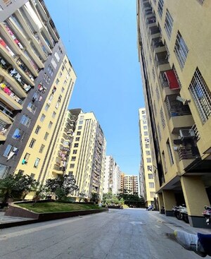  Apartment For Sale in Surat Navsari Road