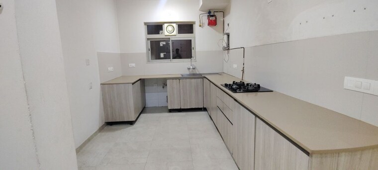Kitchen, hiranandani-estate-rodas-enclave 3 Bedroom 1450 Sq.Ft. Apartment In Ghodbunder Road Thane 10384663