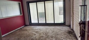 Room in  Apartment at Malabar Hill – for Sale