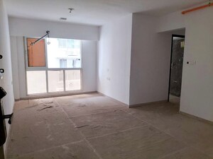 Room in  Apartment at Andheri West – for Sale
