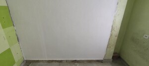 Room in  Builder Floor at Beliaghata – for Sale
