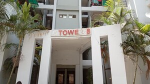  Apartment For Sale in Chinhat