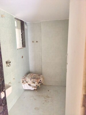 Room in 1 BHK Apartment at Naupada – for Sale
