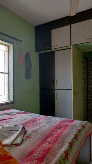 Bedroom in 1 BHK Apartment at Jivraj Park – for Rent