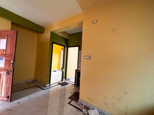 Room in  Apartment at Garia – for Sale