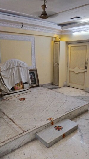 Bedroom in  Apartment at Shakespeare Sarani – for Sale