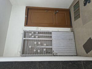 Furnished Amenities in 1 BHK Apartment at Venus Towers, Kurla – for Rent