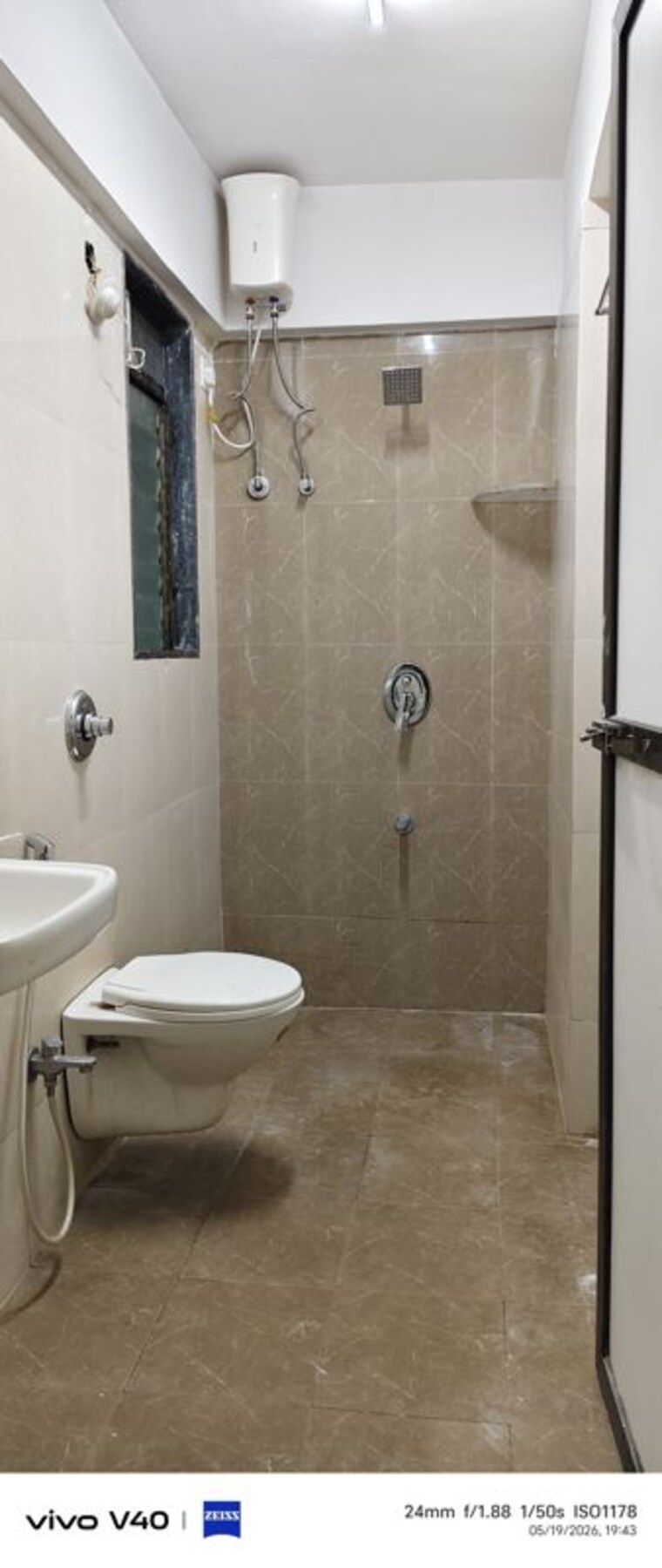 Bathroom, tilak nagar 1 Bedroom 450 Sq.Ft. Apartment In Tilak Nagar Mumbai 10384886