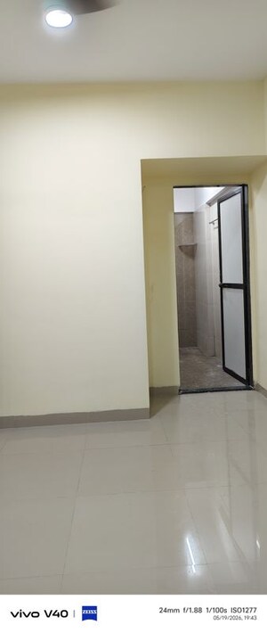 Room in 1 BHK Apartment at Tilak Nagar – for Rent