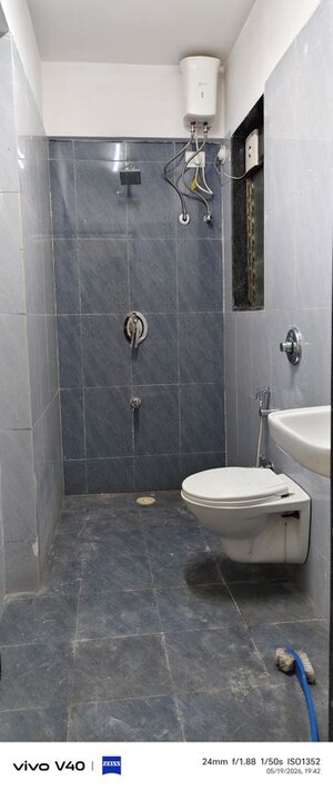 Bathroom in 1 BHK Apartment at Tilak Nagar – for Rent