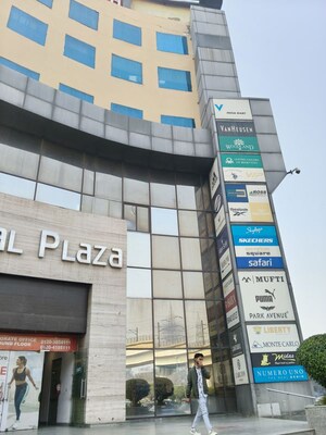  Shop For Sale in Vaishali Extension