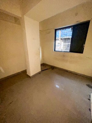 Room in  Apartment at Turbhe – for Sale