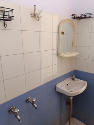 Bathroom in 1 RK Builder Floor at Vineet Khand – for Rent