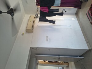 Team Area in 1 BHK Apartment at Venus Towers, Kurla – for Rent