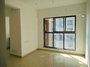  Apartment For Sale in Kandivali West