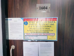   Apartment at Kandivali West – for Sale