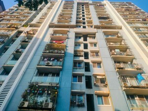  Apartment For Sale in Dn Nagar