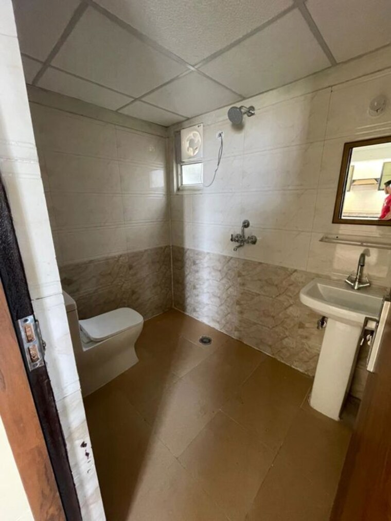 Bathroom, a-r-reflections 3 Bedroom 1355 Sq.Ft. Apartment In Raj Nagar Extension Ghaziabad 10385049