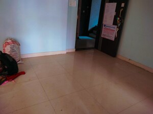 Room in  Apartment at Mumbai South – for Sale
