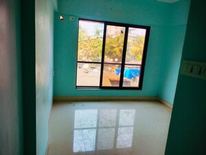 Room in  Apartment at Mumbai South – for Sale